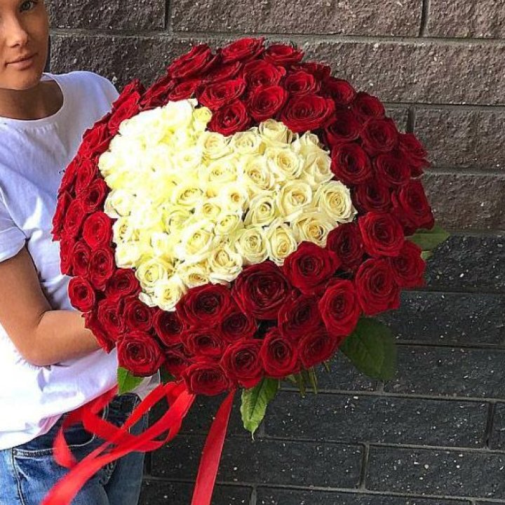 101 роза "Сердце" в Якутске