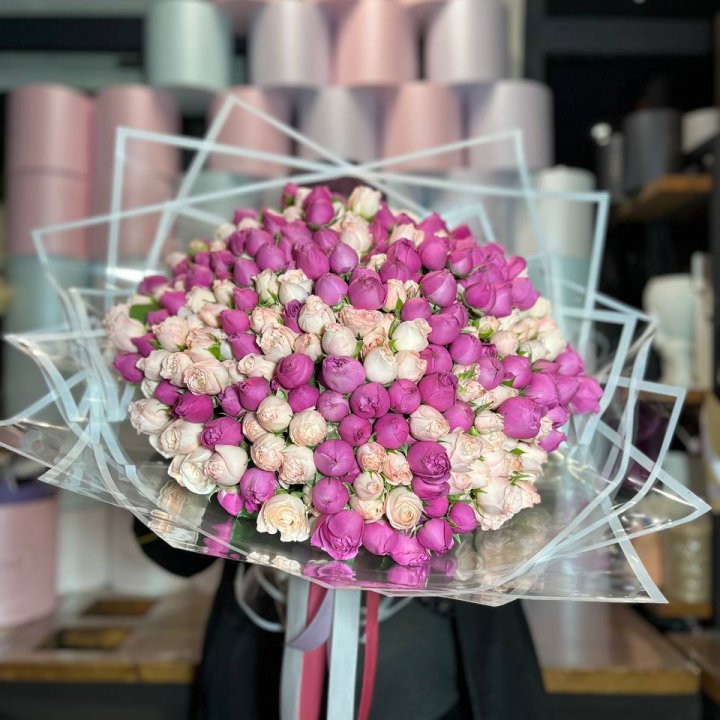 101 кустовая пионовидная роза в Якутске