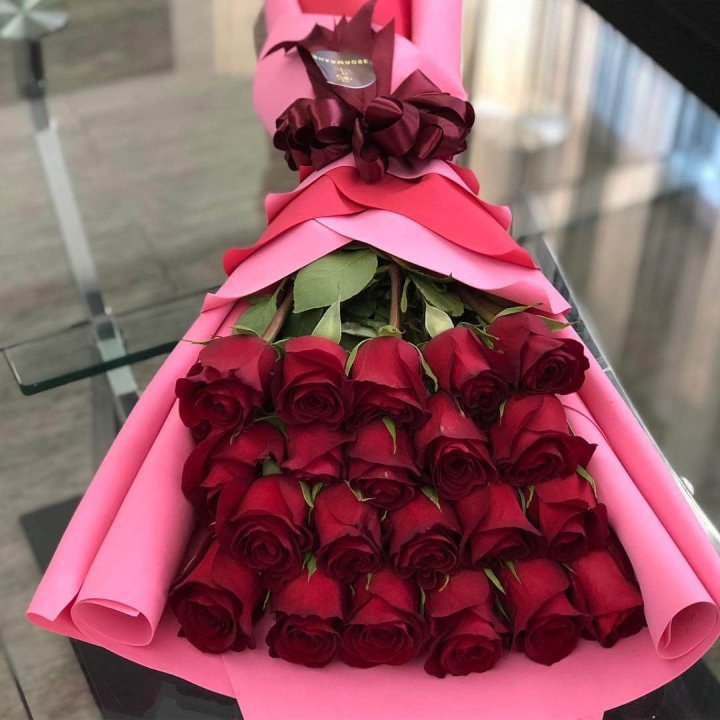 21 красная роза "Элеганс" в Якутске