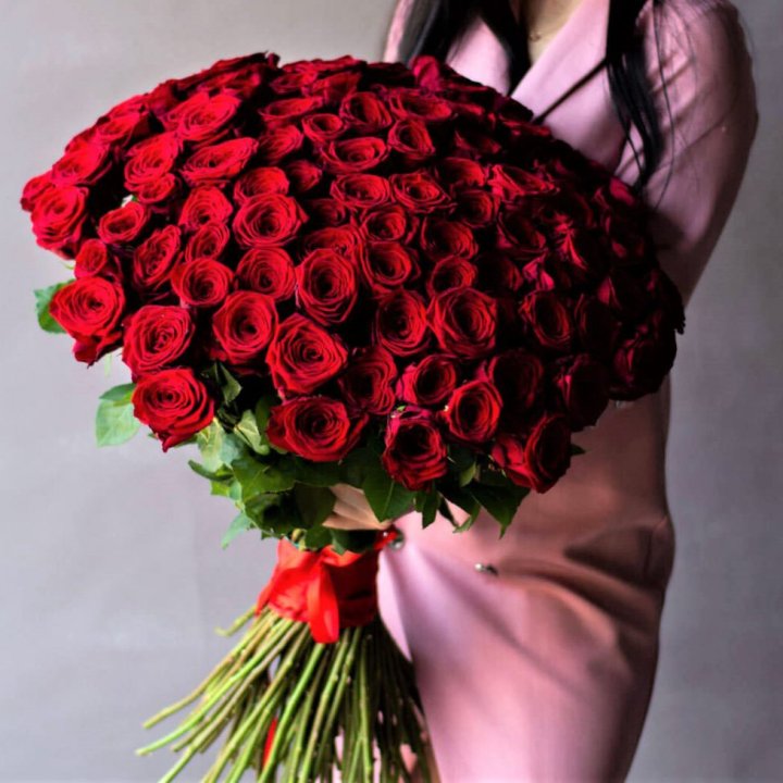 101 высокая роза в Якутске