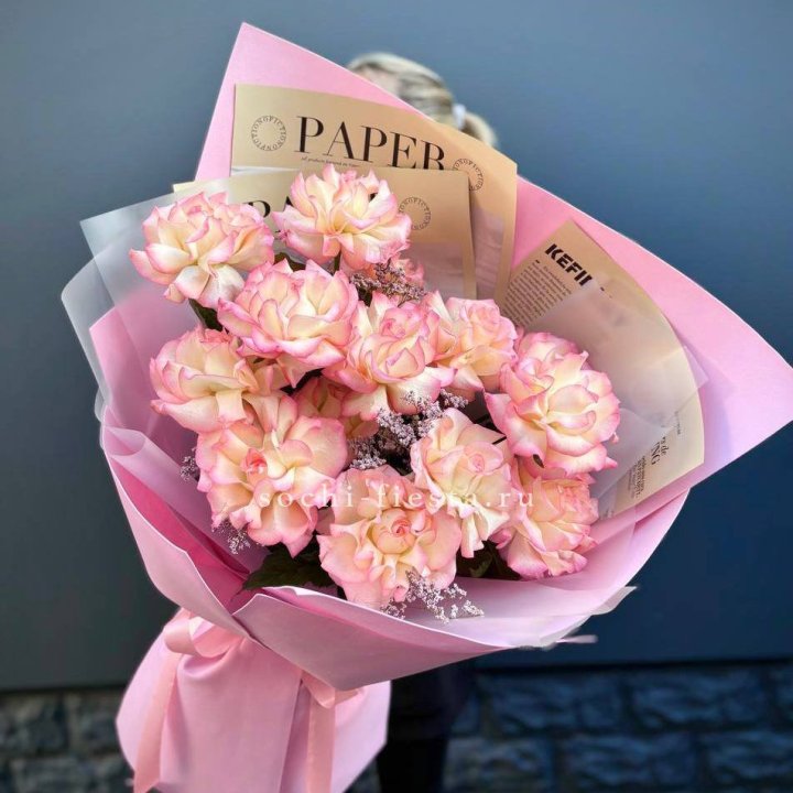 15 французских роз "Джумилия" в Якутске