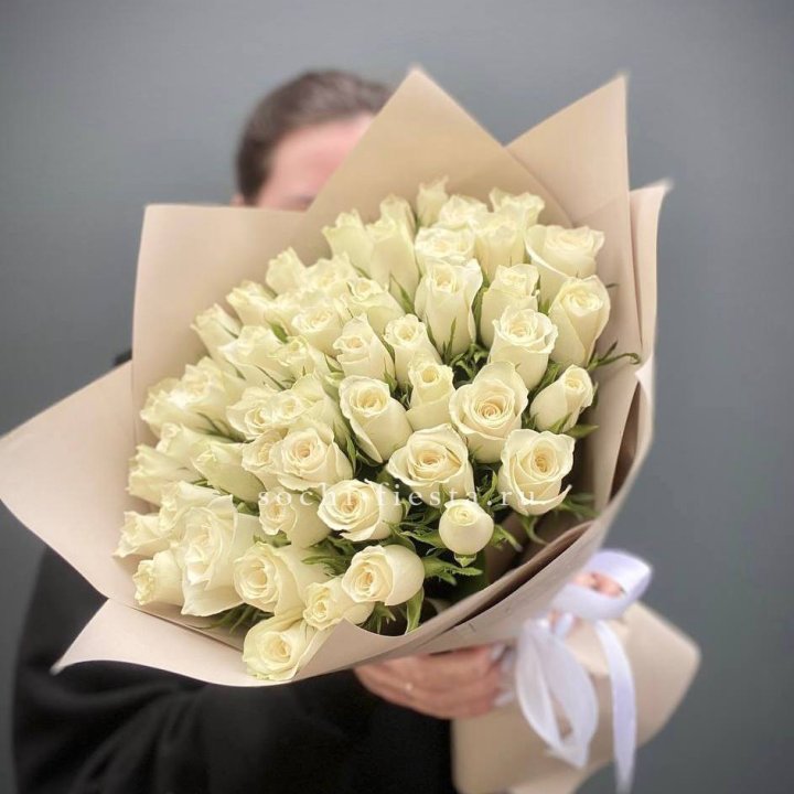 51 белая кенийская роза  в Якутске