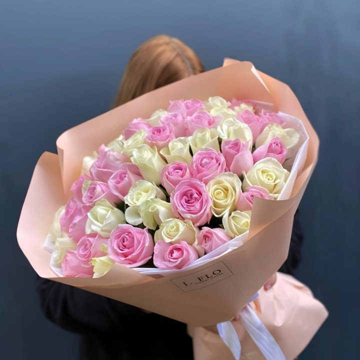55 роз микс нежности в Якутске