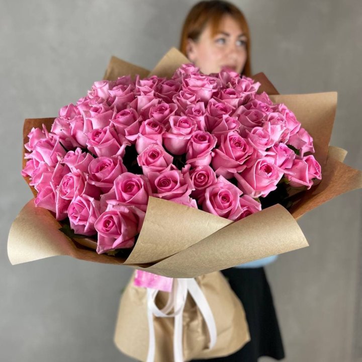 101 розовая роза в Якутске