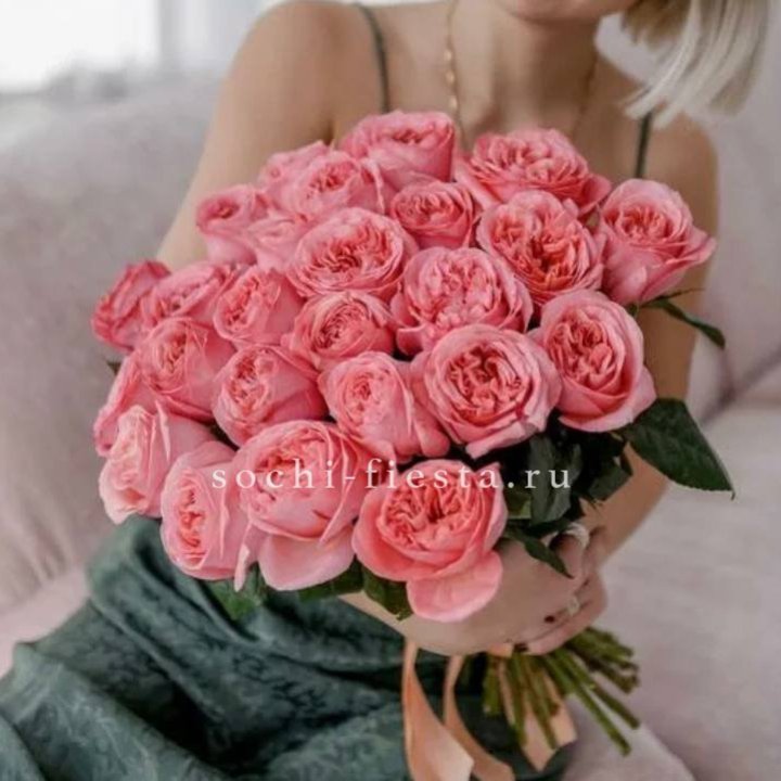 25 Пинк экспрешен  в Якутске