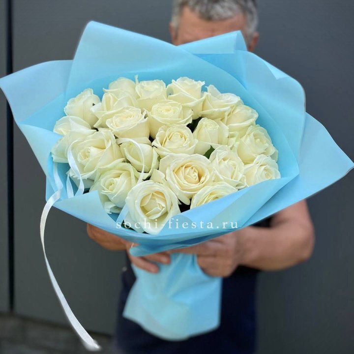 21 белая роза в Якутске