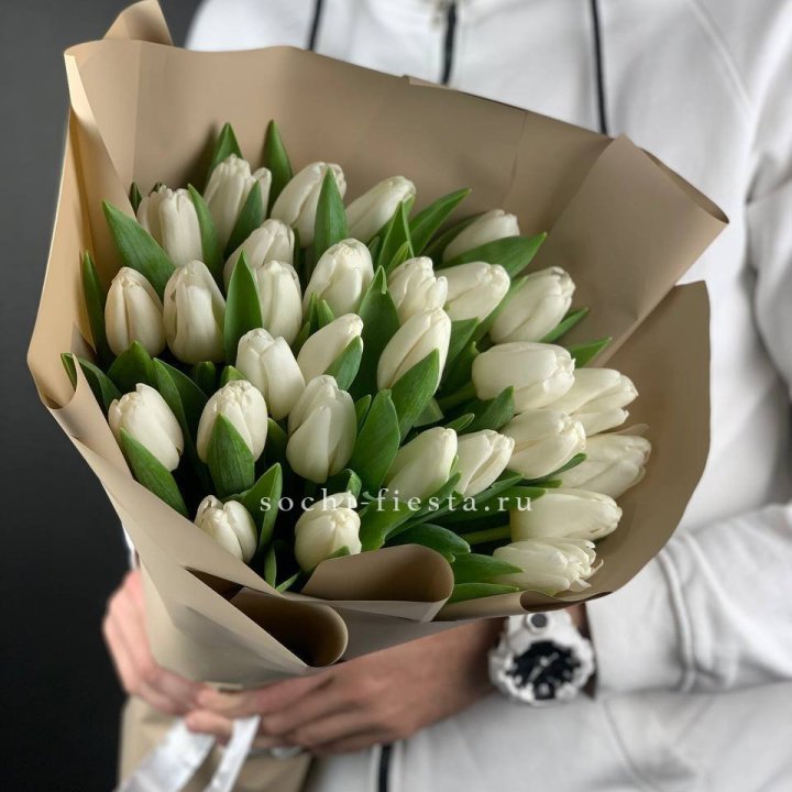 Букет из тюльпанов  в Якутске