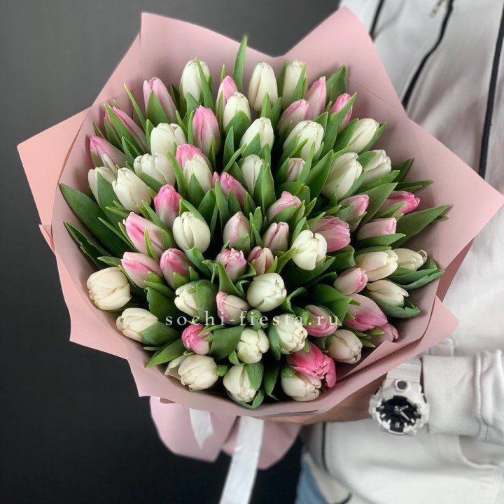 61 тюльпан микс в Якутске