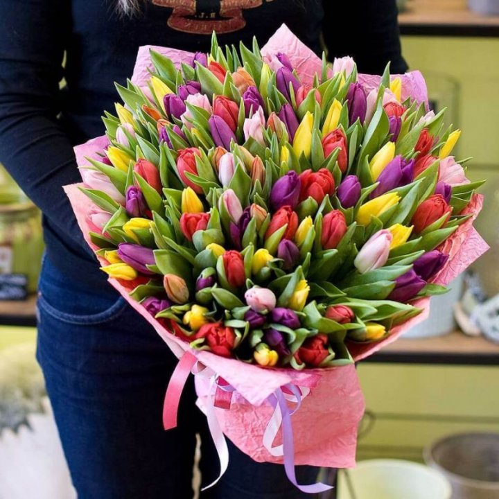 101 тюльпан "Джуси" в Якутске