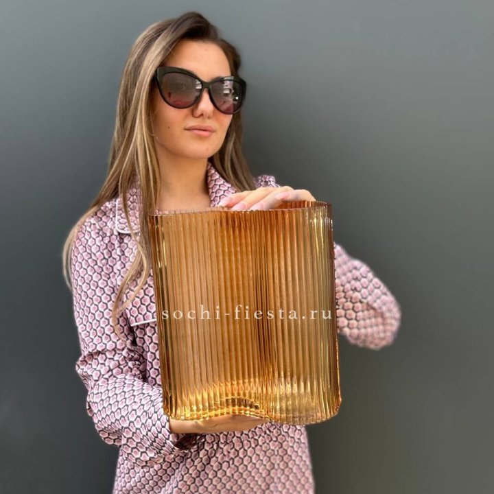 Стеклянная ваза №7 в Якутске